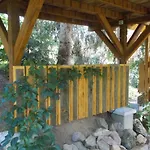Chalet Baumhaus Wolfshoehle